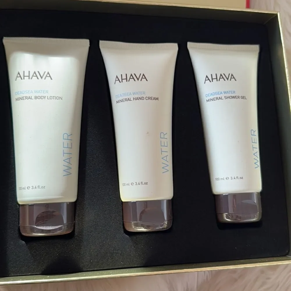 AHAVA beauty love set